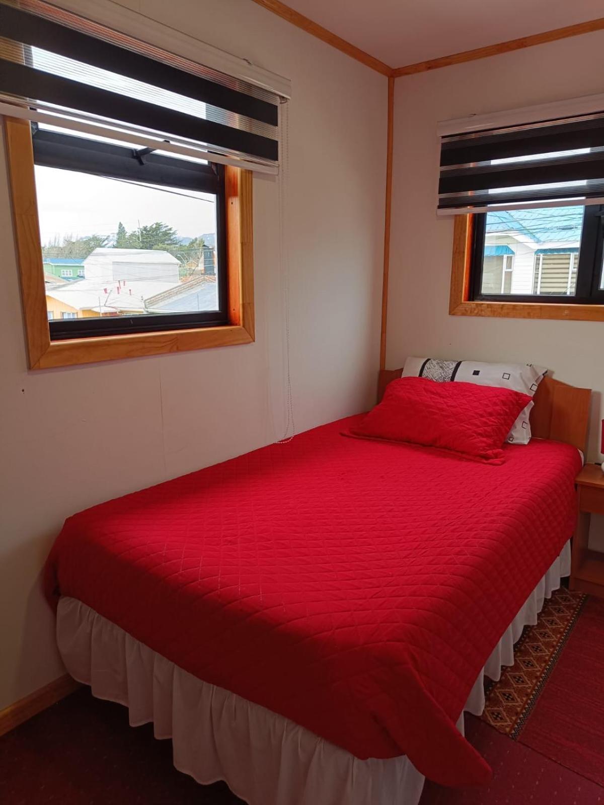 Hostal B&B Coastal Natales Puerto Natales Exteriér fotografie