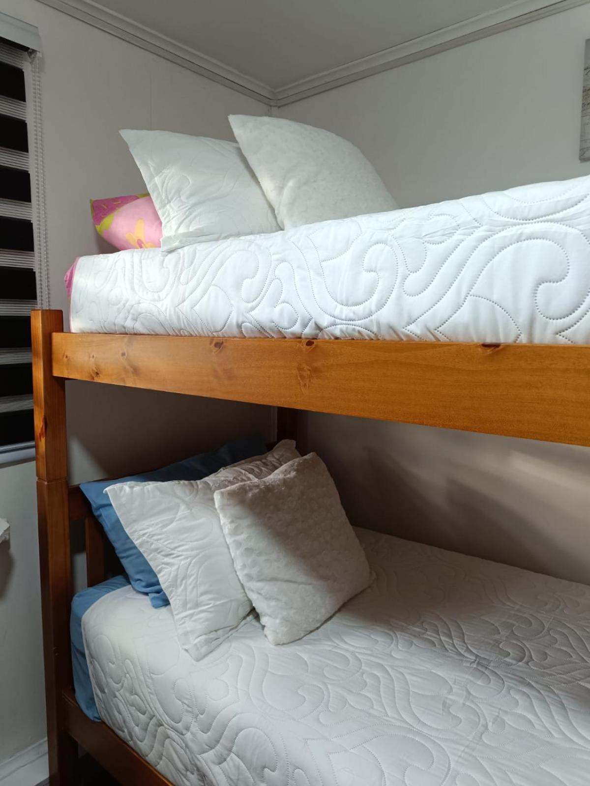 Hostal B&B Coastal Natales Puerto Natales Exteriér fotografie
